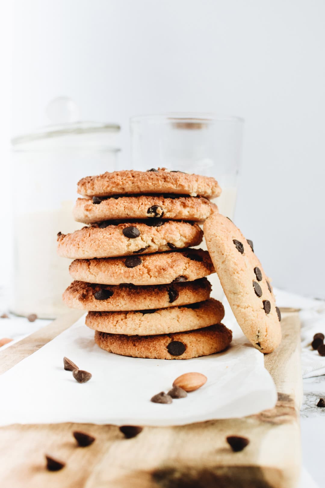 Melt-In-Your-Mouth Vegan Almond Flour Chocolate Chip Cookies